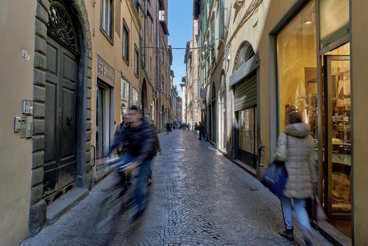 Colorato E Vivace Bilocale Lucca