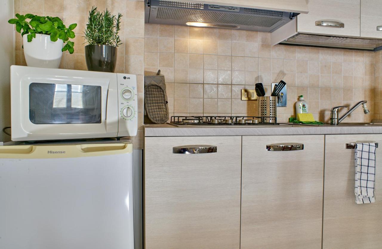 Colorato E Vivace Bilocale Appartement Lucques